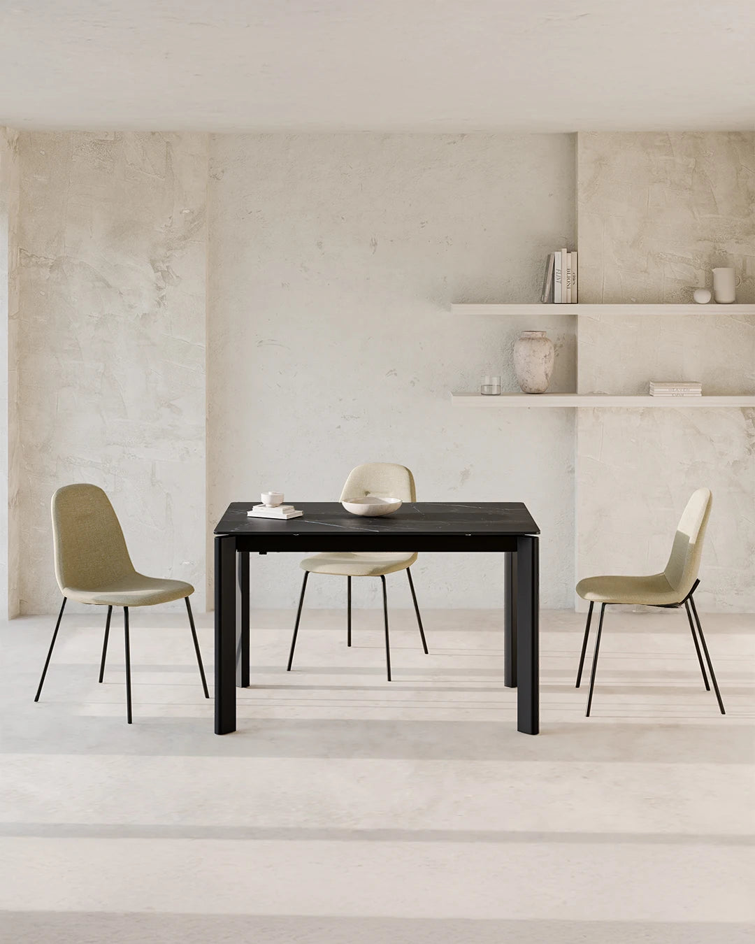 Beatrix // Negro-negro 120 cm