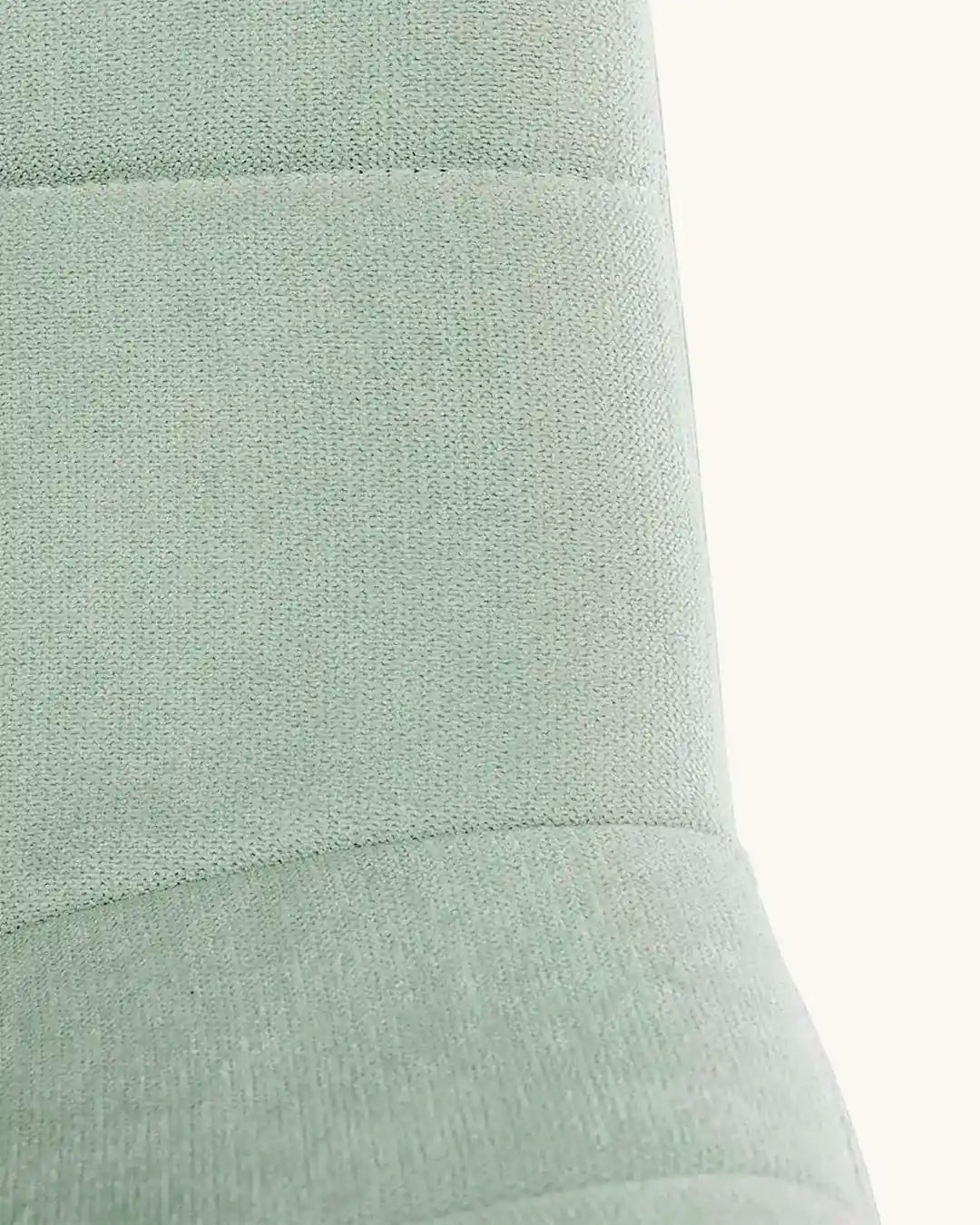 Nadia // Menta