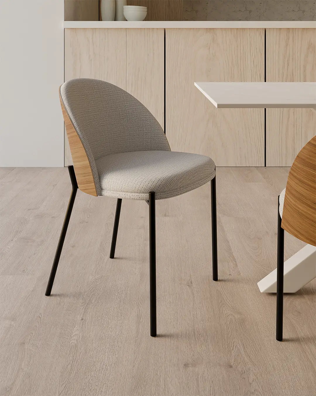 Sarva // Beige
