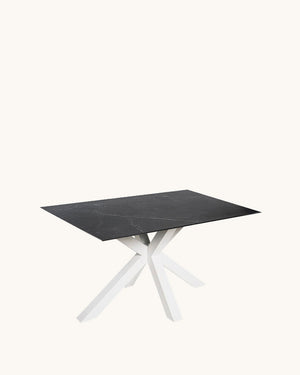 Tabita // 140 Negro-blanco