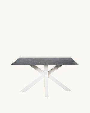 Tabita // 140 Negro-blanco