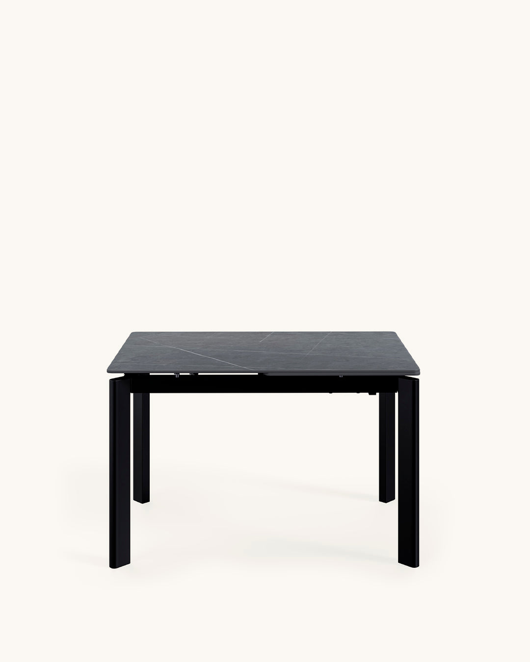 Beatrix // Cinza-preto 140 cm
