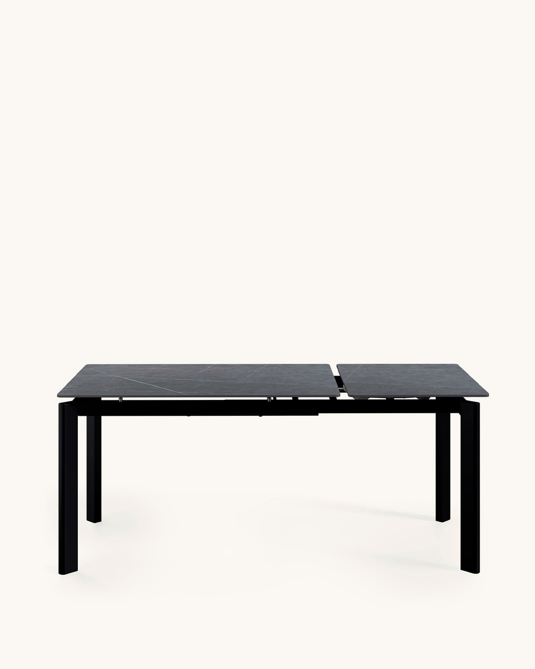 Beatrix // Cinza-preto 140 cm