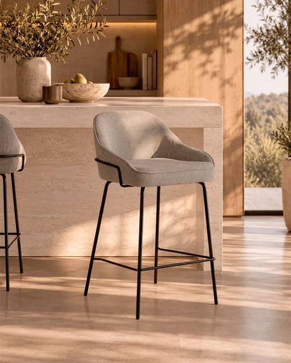 Rayton // Beige